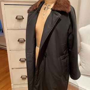 ♥ Authentic Vintage Max Mara Trench with Fur trim